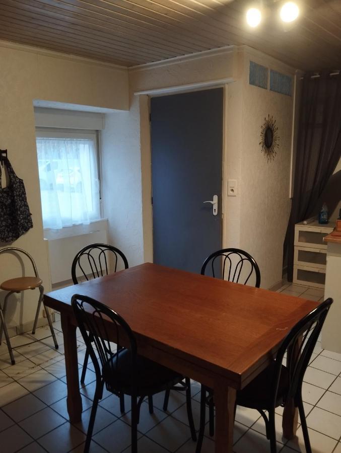 Maison De Village Appartement Rdc Avec Terrasse Gy Εξωτερικό φωτογραφία